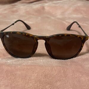 NWT 🕶️ Foldies Foldable Polarized Brown Tortoise Frame Sunglasses
